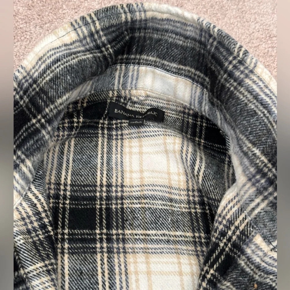Banana Republic Women Plaid Flannel Shirt Jacket wWith Pockets Button Up SMALL - Picture 12 of 16